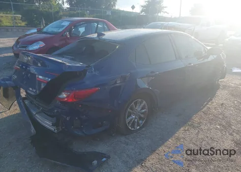 2025 Toyota Camry Le z USA, uszkodzony, nr VIN 4T1DAACKXSU121546